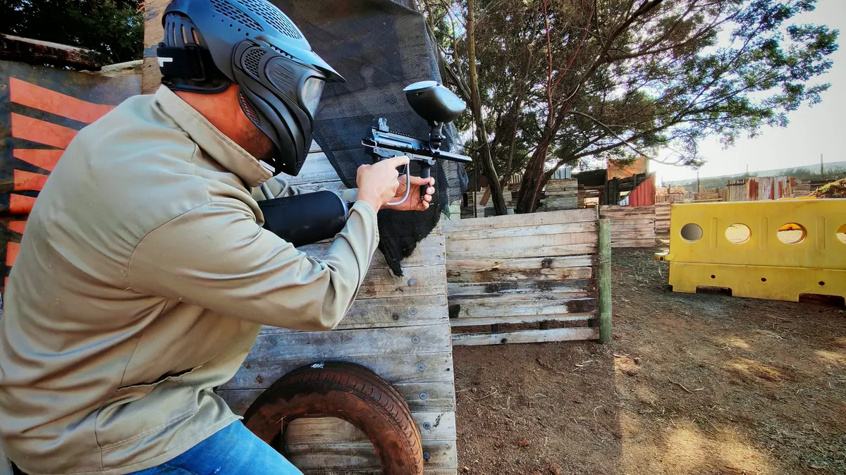 Player lining up a shot from behind a bunker